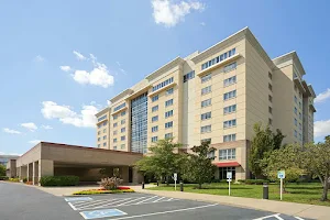 Embassy Suites by Hilton Nashville South Cool Springs image