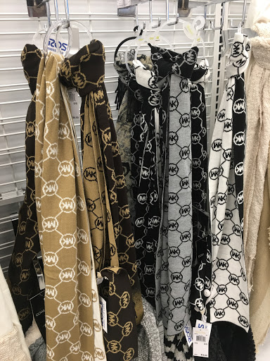 Clothing Store «Ross Dress for Less», reviews and photos, 2870 Chapel Hill Rd, Douglasville, GA 30135, USA