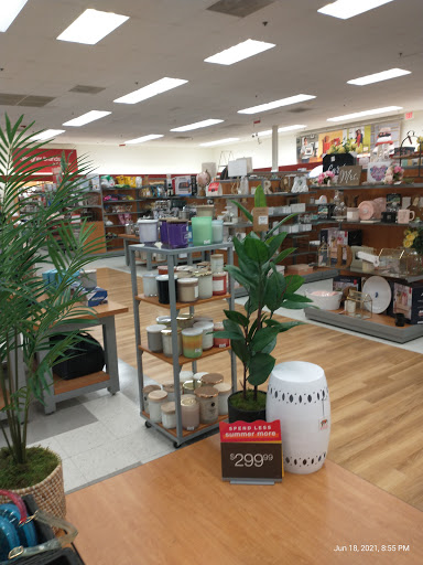 Department Store «T.J. Maxx», reviews and photos, 701 N Milwaukee Ave #252, Vernon Hills, IL 60061, USA