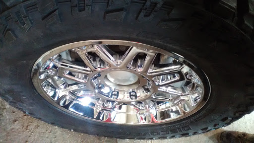 Auto Repair Shop «Discount Tire & Service of Greeley», reviews and photos, 120 18th St, Greeley, CO 80631, USA