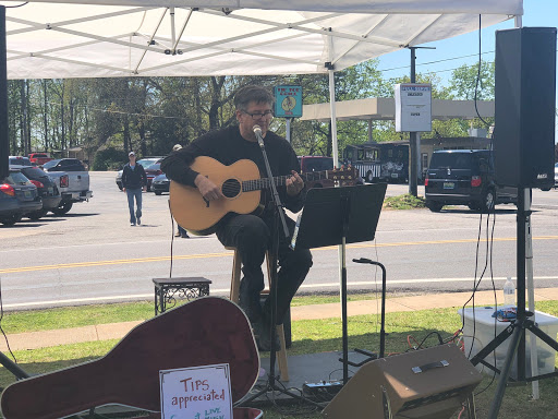 Live Music Venue «Music on the Mountain», reviews and photos, 585 Shades Crest Rd, Birmingham, AL 35226, USA