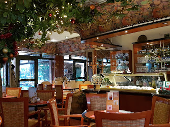 Café Bistro C'est La Vie Pferdemarktpassage