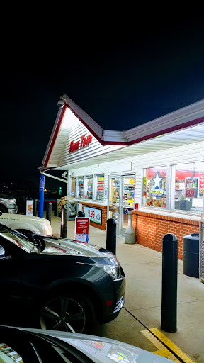 Convenience Store «Kwik Trip #379», reviews and photos, 1701 Monks Ave, Mankato, MN 56001, USA