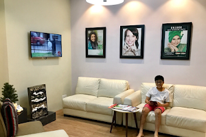 WhiteZone Dental Clinic image