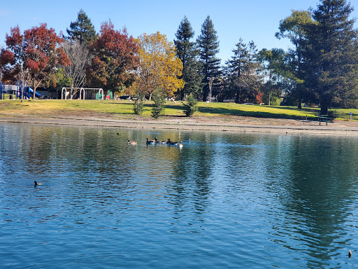 Shopping Mall «The Plaza North», reviews and photos, 259B N McDowell Blvd, Petaluma, CA 94954, USA