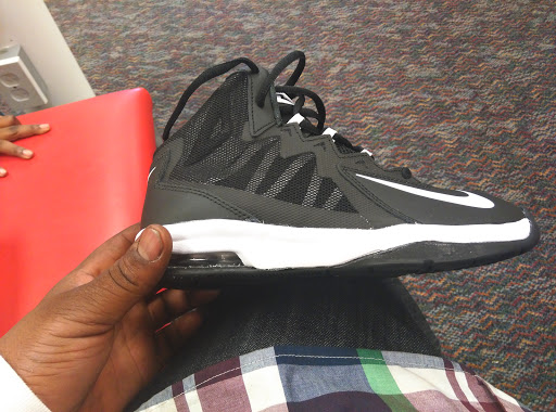 Shoe Store «Nike Factory Store», reviews and photos, 2692 Madison Rd, Cincinnati, OH 45208, USA