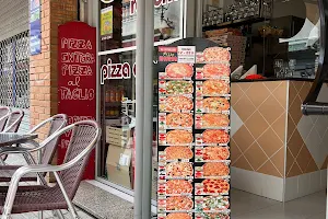 Pizza Morena image