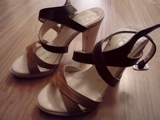 Negozi per comprare sandali pitillos da donna Milano