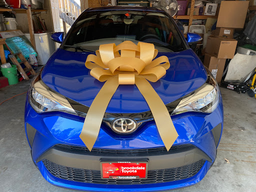 Toyota Dealer «Luther Brookdale Toyota», reviews and photos, 6700 Brooklyn Blvd, Brooklyn Center, MN 55429, USA