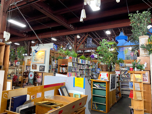 Salvage Yard «Urban Ore», reviews and photos, 900 Murray St, Berkeley, CA 94710, USA