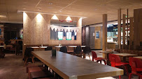Atmosphère du Restauration rapide McDonald's La Cousinerie à Villeneuve-d'Ascq - n°16