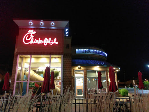 Fast Food Restaurant «Chick-fil-A», reviews and photos, 4812 Northwest Hwy, Crystal Lake, IL 60014, USA