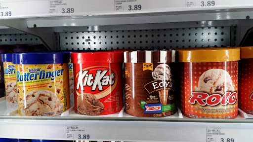 Grocery Store «Meijer», reviews and photos, 40445 S Groesbeck Hwy, Charter Twp of Clinton, MI 48036, USA