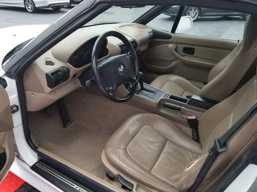 Used Car Dealer «High Class Auto», reviews and photos, 201 Albany Turnpike, Canton, CT 06019, USA