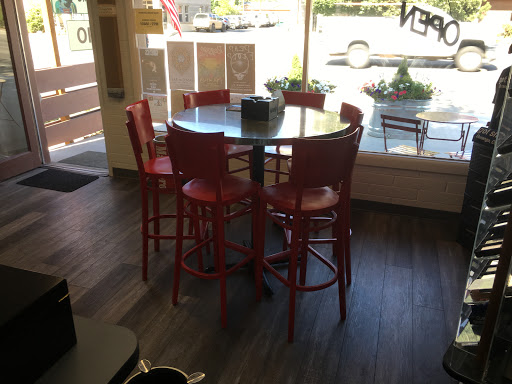 Tobacco Shop «Durango Smoke Shop», reviews and photos, 113 W College Dr, Durango, CO 81301, USA