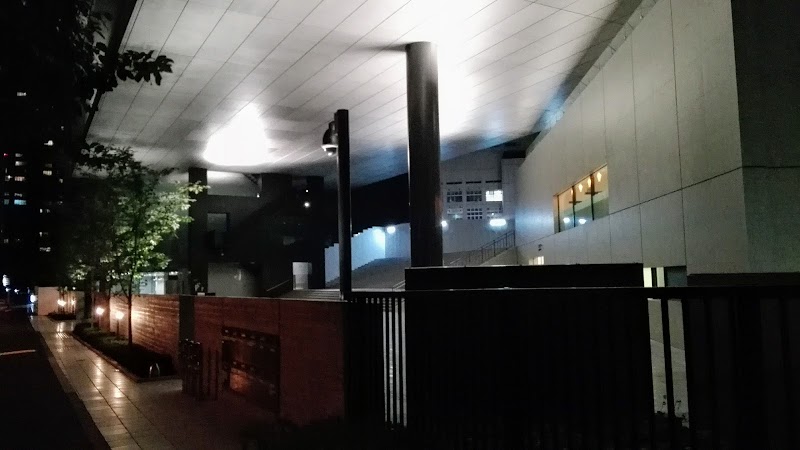 法政大学 市ケ谷キャンパス 外濠校舎 東京都千代田区富士見 私立大学 大学 グルコミ