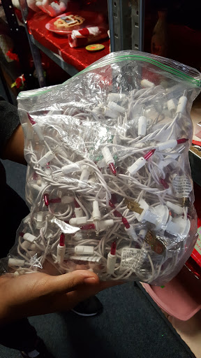 Thrift Store «Jefferson Thrift», reviews and photos, 2002 Bandera Rd, San Antonio, TX 78228, USA