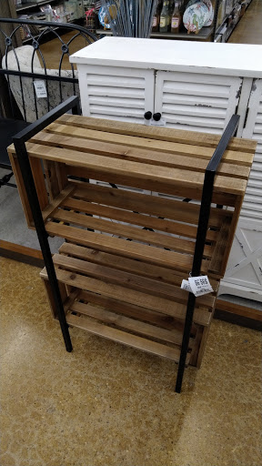 Clothing Store «Ross Dress for Less», reviews and photos, 1316 Butterfield Rd, Downers Grove, IL 60515, USA