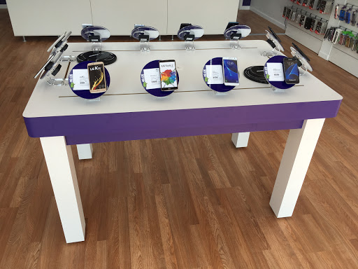 Cell Phone Store «MetroPCS Authorized Dealer», reviews and photos, 904 Roy Richard Dr, Schertz, TX 78154, USA