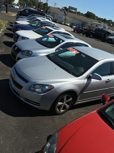 Used Car Dealer «CT Auto Center Sales», reviews and photos, 503 New Haven Ave, Milford, CT 06460, USA