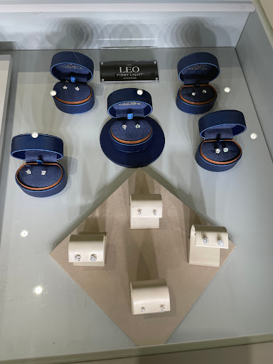 Jewelry Store «Jared The Galleria of Jewelry», reviews and photos, 12656 N Tatum Blvd, Phoenix, AZ 85032, USA