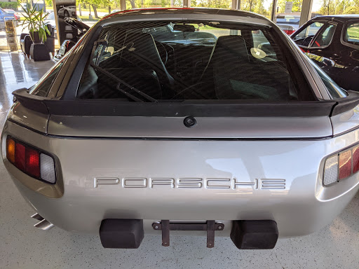 Car Repair and Maintenance «Francen & Son Foreign Car Specialist», reviews and photos, 1650 E Algonquin Rd, Algonquin, IL 60102, USA