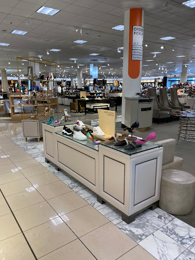 Shopping Mall «Cherry Hill Mall», reviews and photos, 2000 NJ-38, Cherry Hill, NJ 08002, USA