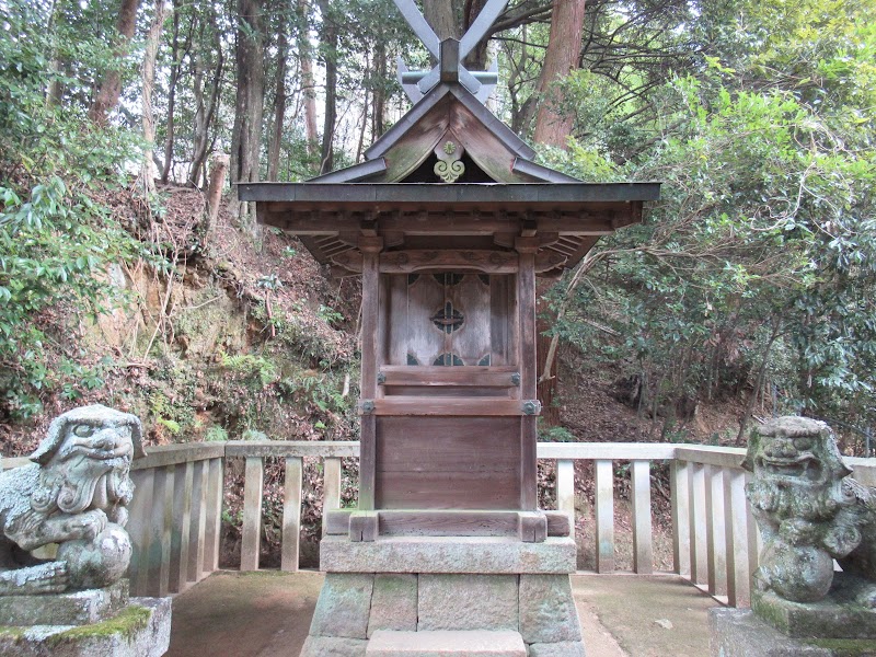 春日神社