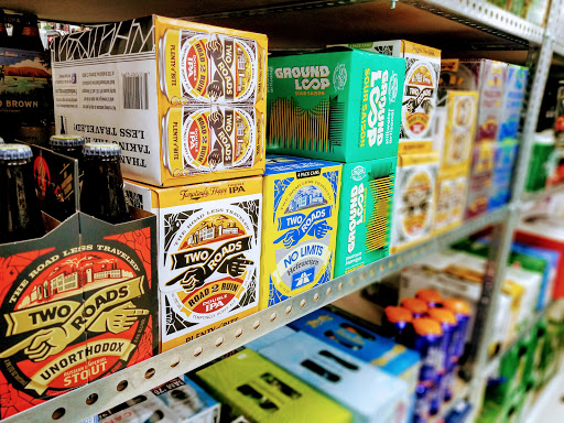 Liquor Store «Fairfield Wine & Liquor», reviews and photos, 296 Fairfield Ave, Waterbury, CT 06708, USA