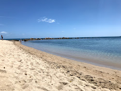 Spiaggia di Nora'in fotoğrafı geniş ile birlikte