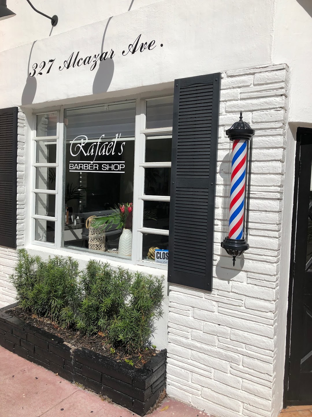 Rafaels Barber Shop