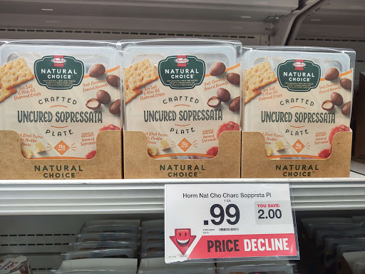 Supermarket «Hy-Vee», reviews and photos, 2453 N Court St, Ottumwa, IA 52501, USA