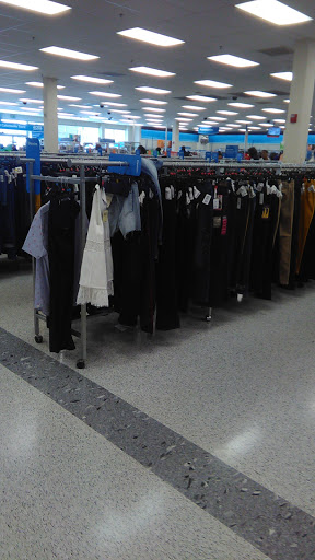 Clothing Store «Ross Dress for Less», reviews and photos, 5800 Baltimore National Pike, Catonsville, MD 21228, USA