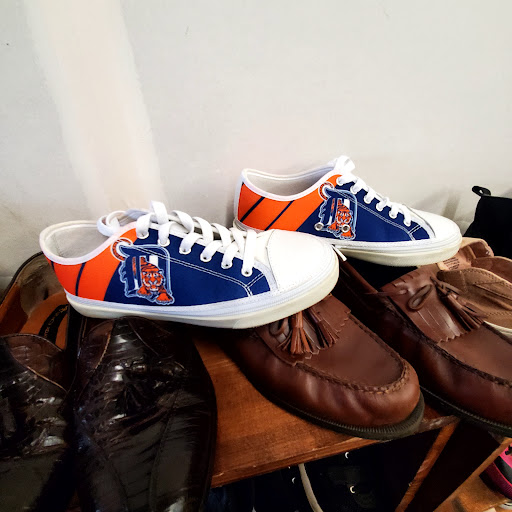 Thrift Store «The Salvation Army Family Store & Donation Center», reviews and photos