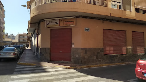 Reparacion de Calzados Pedro Tarancon en El Campello, Alicante