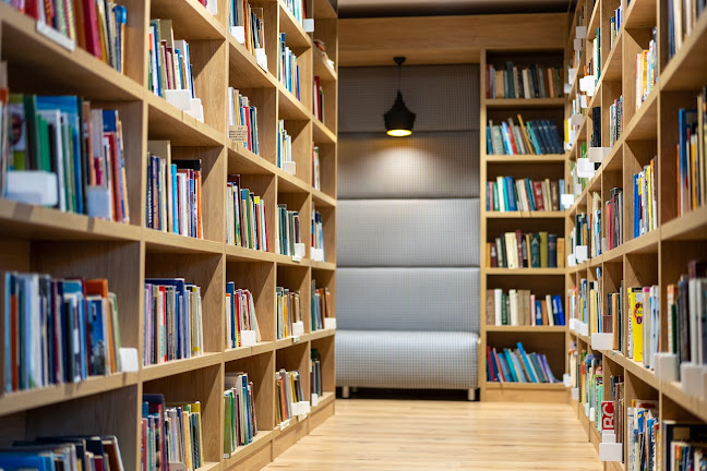 Отзиви за Библиотека „П. К. Яворов“ в Бургас - Книжарница