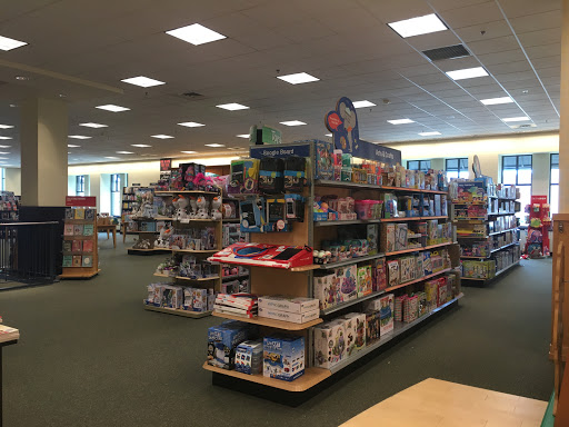 Book Store «Barnes & Noble», reviews and photos, 5755 N Bayshore Dr, Glendale, WI 53217, USA