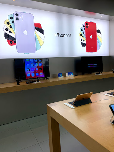 Computer Store «Apple Fashion Place», reviews and photos, 6191 State St, Murray, UT 84107, USA