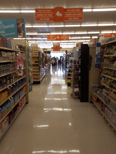Grocery Store «Jewel-Osco», reviews and photos, 2103 Veterans Pkwy, Bloomington, IL 61704, USA