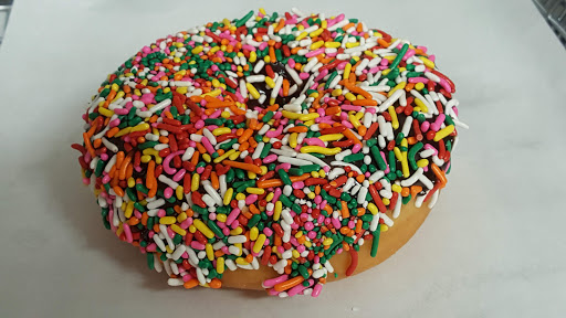 Donut Shop «Sip-N-Dip», reviews and photos, 775 Hope St, Bristol, RI 02809, USA