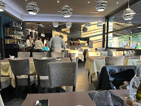 Atmosphère du Restaurant français Le Thalassa à Boulogne-sur-Mer - n°1
