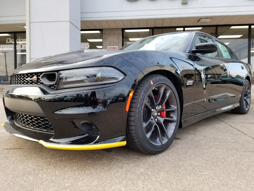 Car Dealer «Kasper Chrysler Dodge Jeep», reviews and photos, 2206 Cleveland Rd W, Sandusky, OH 44870, USA