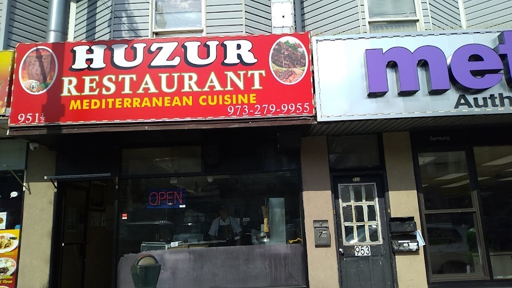 Huzur Restaurant 07503
