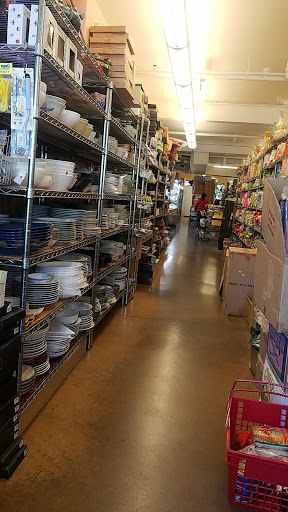 Asian Grocery Store «Lily Market», reviews and photos, 11001 NE Halsey St, Portland, OR 97220, USA