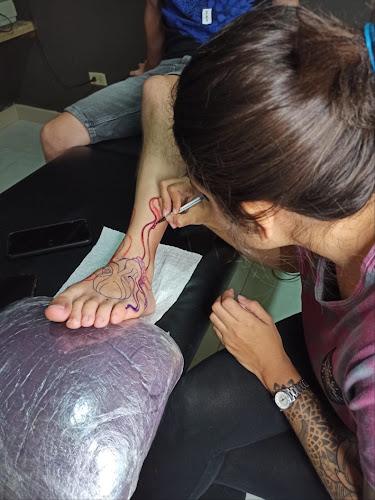 Opiniones de Belldots Tattoo Studio en Manglaralto - Estudio de tatuajes