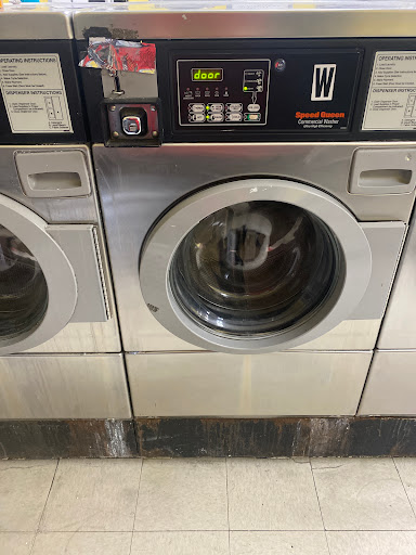 Laundromat «R & R Family Laundry», reviews and photos, 29613 Mission Blvd, Hayward, CA 94544, USA
