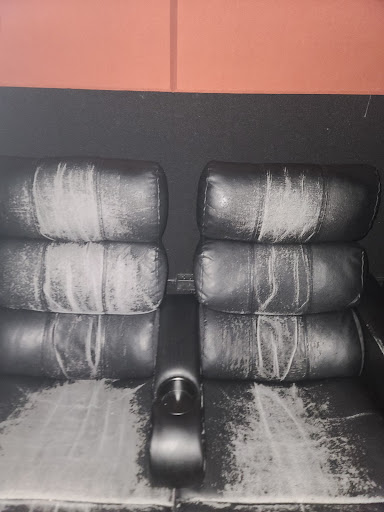 Movie Theater «Regal Cinemas Dulles Town Center 10», reviews and photos, 21100 Dulles Town Cir #203, Sterling, VA 20166, USA