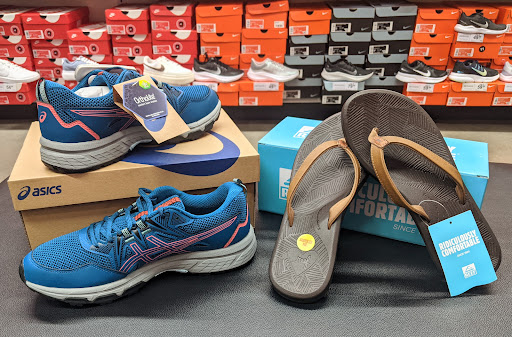 Shoe Store «Rack Room Shoes», reviews and photos, 301 E Hwy 377 #104, Granbury, TX 76048, USA