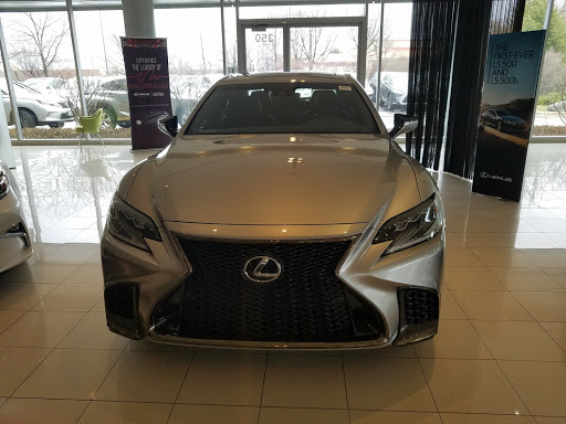Lexus Dealer «Woodfield Lexus», reviews and photos, 350 E Golf Rd, Schaumburg, IL 60173, USA