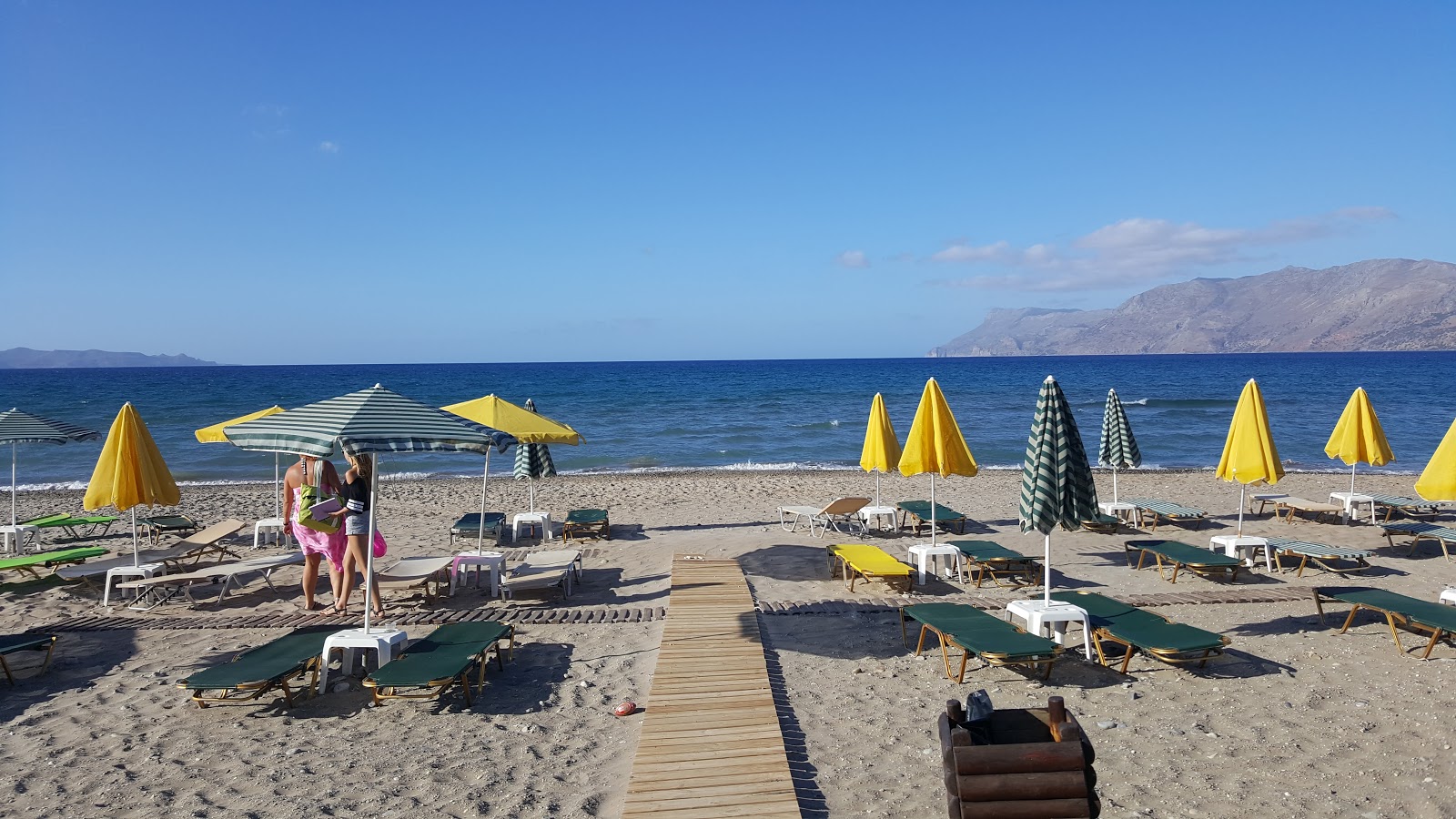 Zdjęcie Drapanias beach - popularne miejsce wśród znawców relaksu